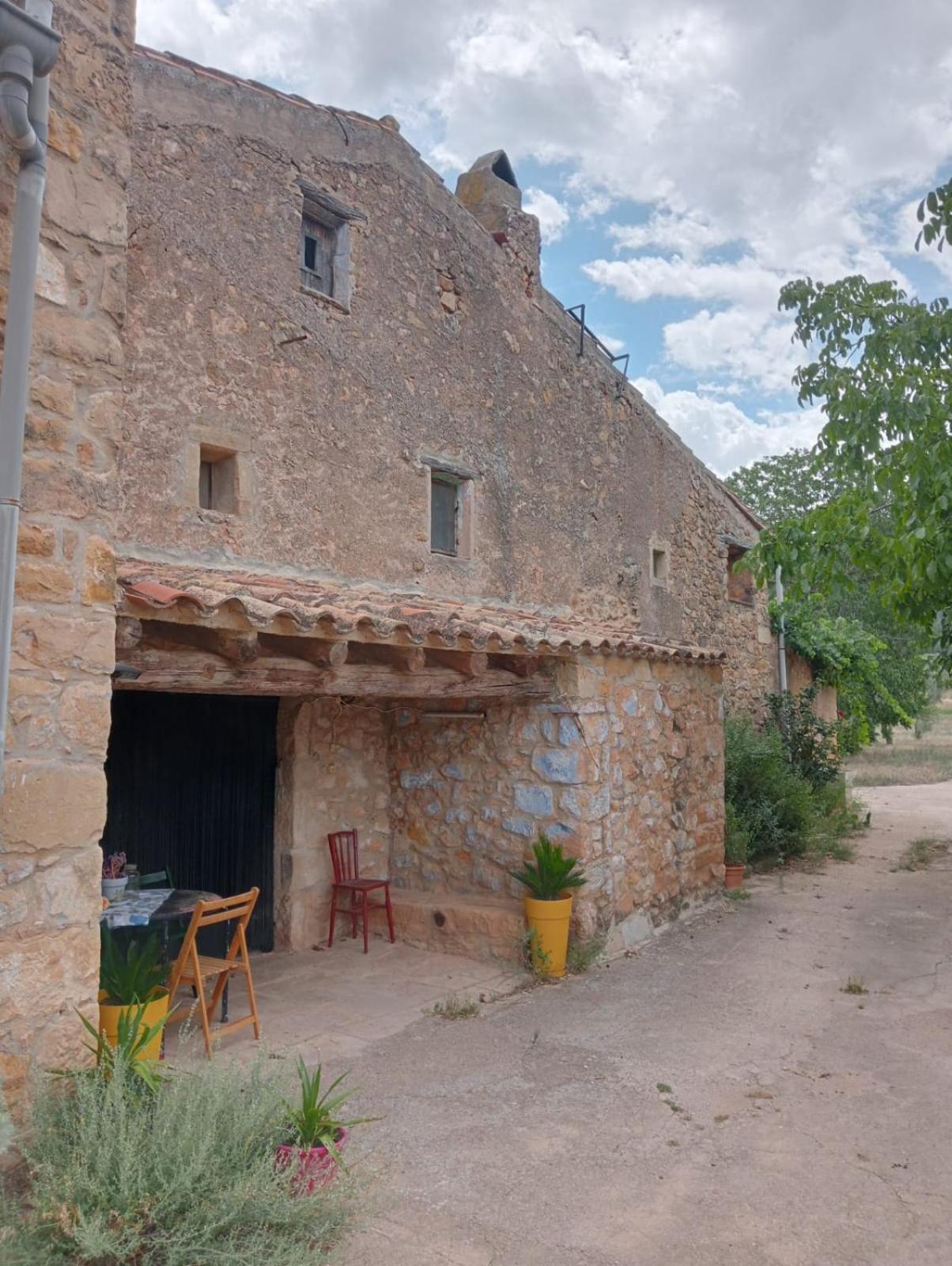 Апартаменти Mas De Manresa Орта-да-Сан-Джоан Екстер'єр фото